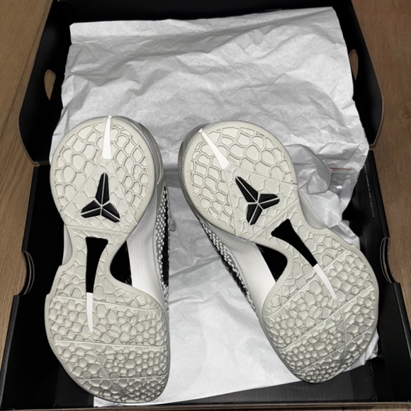 Kobe VI Protro main image 4